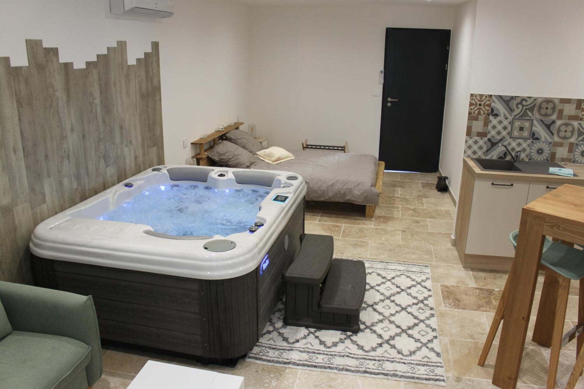 เล เซเคร็ต เดอ ลิล Apartment ลีล-ซูร์-ลา-ซอร์ก ห้อง รูปภาพ